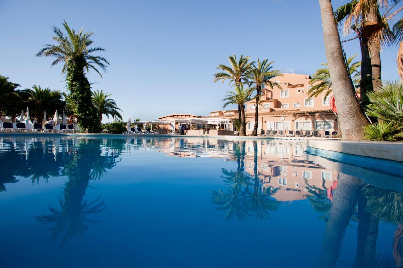 Aparthotel Ciudad Laurel Cala Millor  Exteriör bild