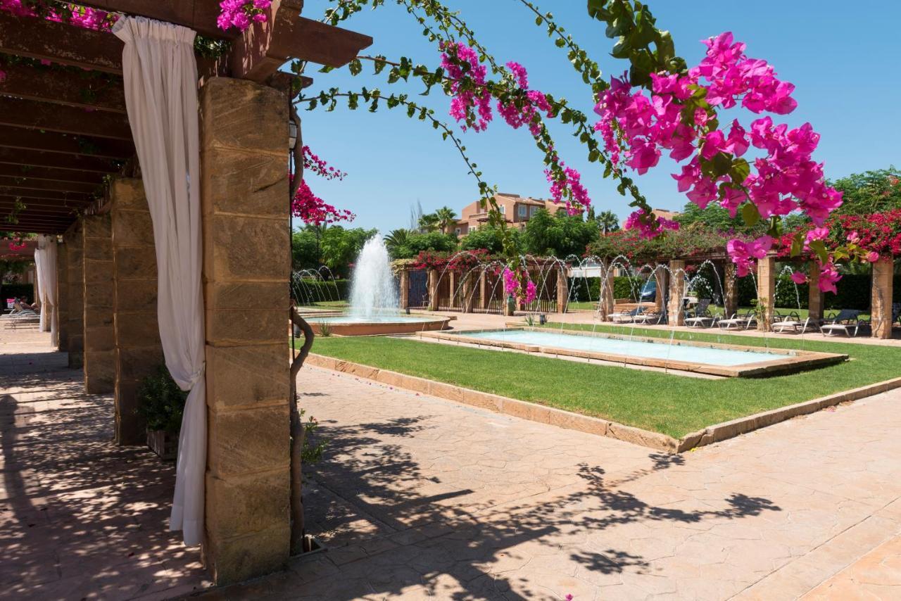 Aparthotel Ciudad Laurel Cala Millor  Exteriör bild