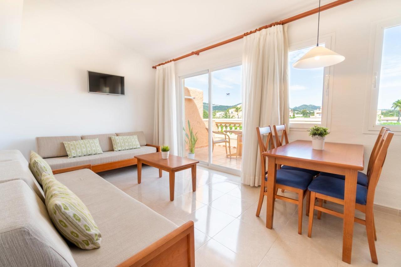 Aparthotel Ciudad Laurel Cala Millor  Exteriör bild
