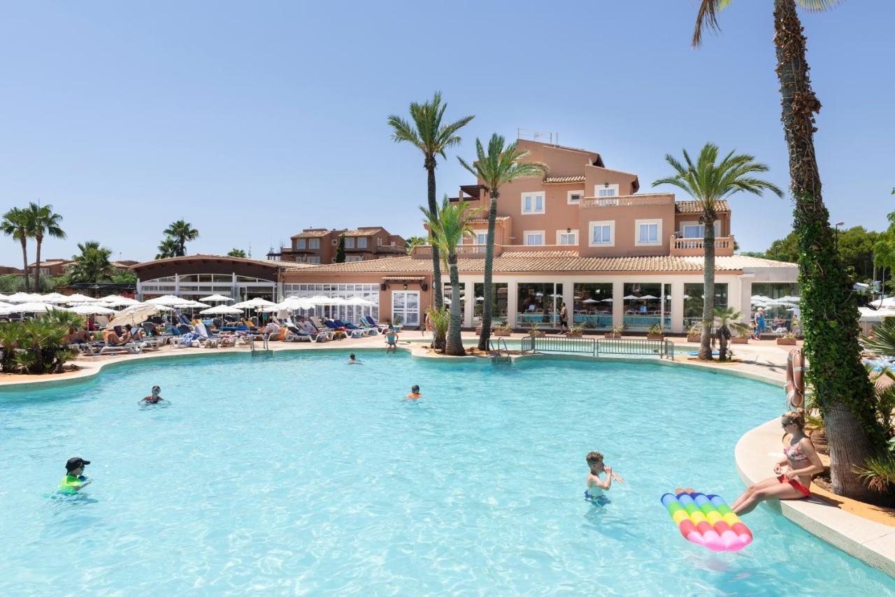 Aparthotel Ciudad Laurel Cala Millor  Exteriör bild