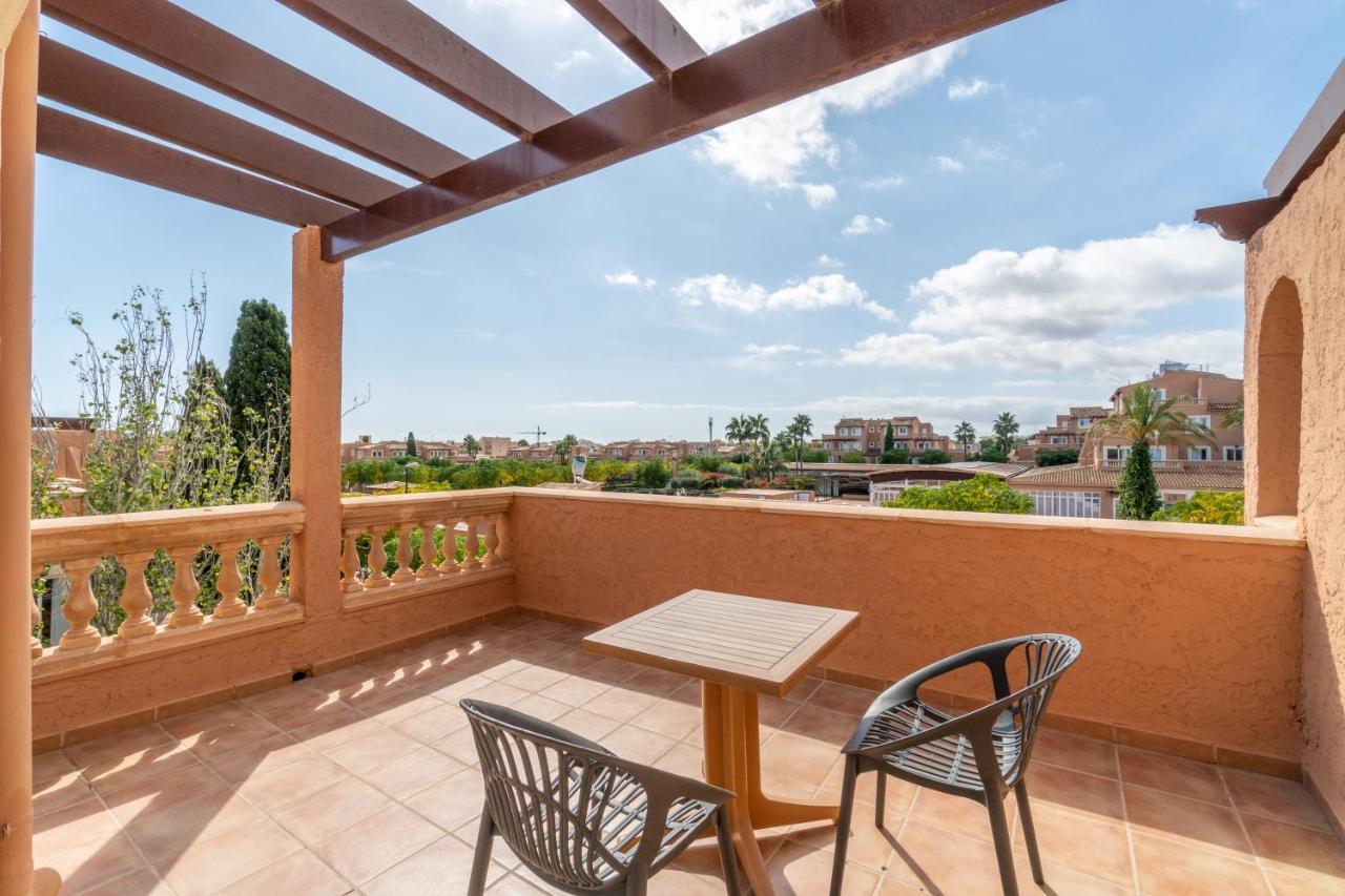 Aparthotel Ciudad Laurel Cala Millor  Exteriör bild
